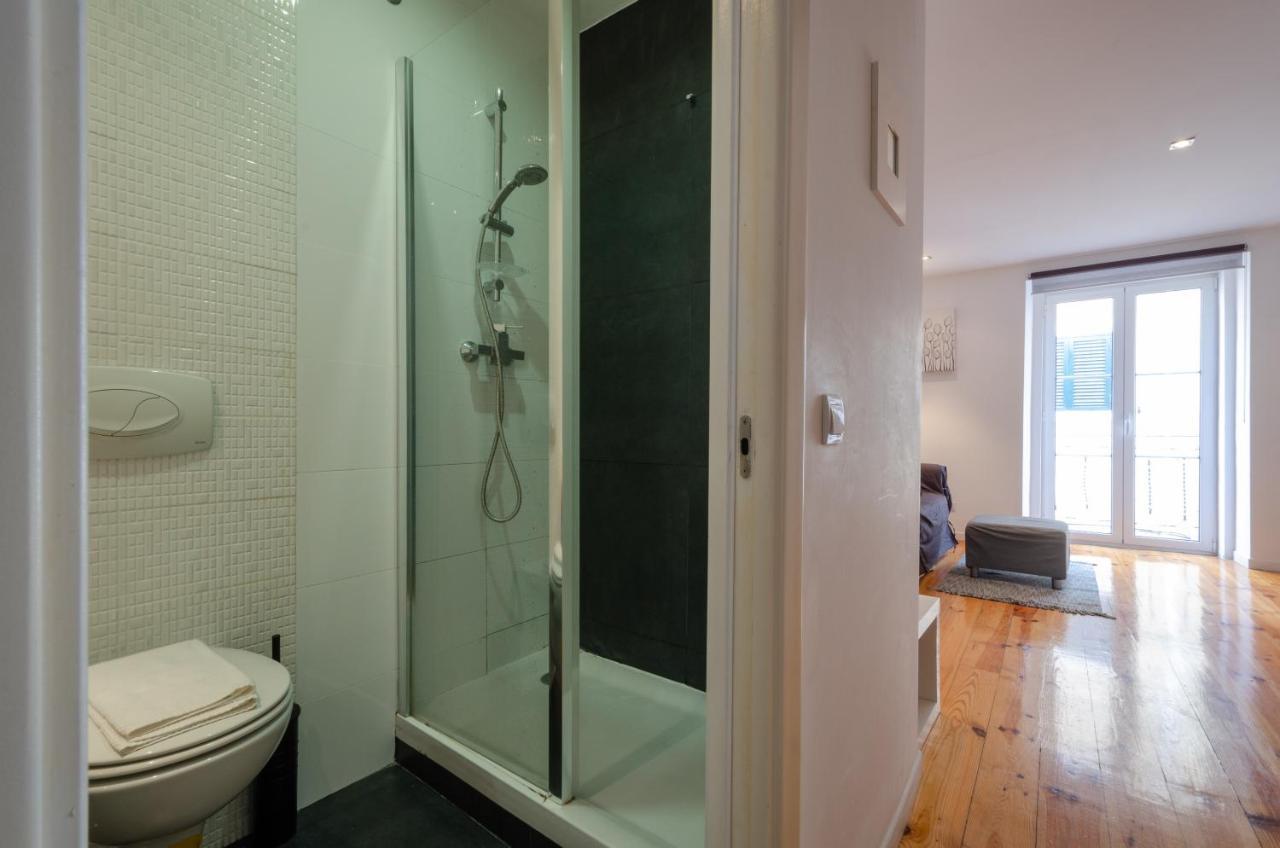 Flat Near Avenida Apartment